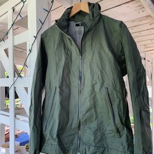 J+ Uniqlo "Pocketable Parka"